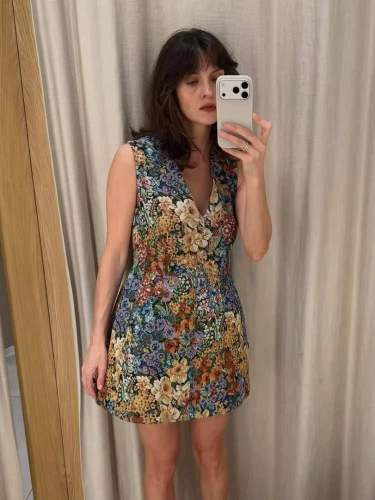 Women's Floral Sleeveless Mini Dress Vintage V-neck Straighten The Hem Slim Short Dresses 2026 Lady Summer Daily Commute Wear