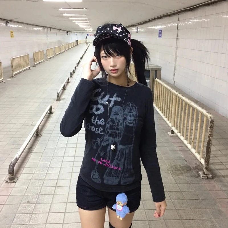 Tonngirls Harajuku Print Graphic Tops Long Sleeve Cartoon Y2k Aesthetic Tee Tops Black Vintage Tops Japanese 2000s Streetwear